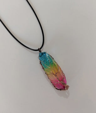 Hot Selling Stone Crystal Pillar Tree Of Life Pendant Ins Fashion Necklace